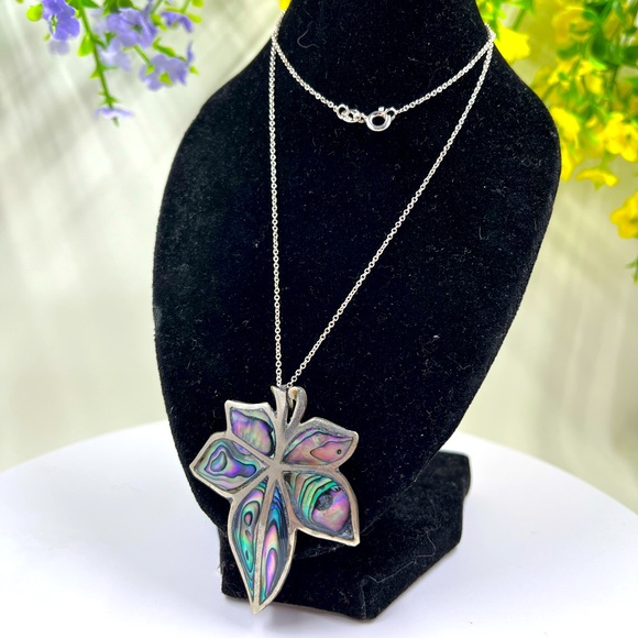 Jewelry - 925 Sterling Silver and Abalone Shell Maple Leaf Vintage Necklace